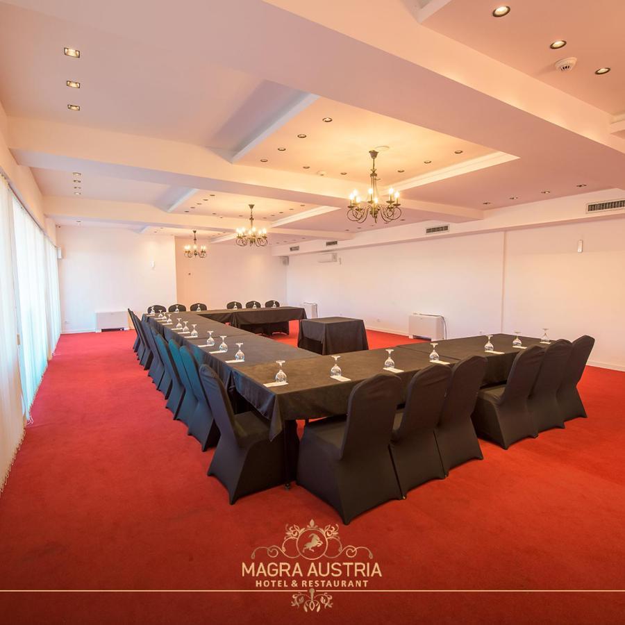 Magra Austria Hotel & Restaurant Prishtine 外观 照片